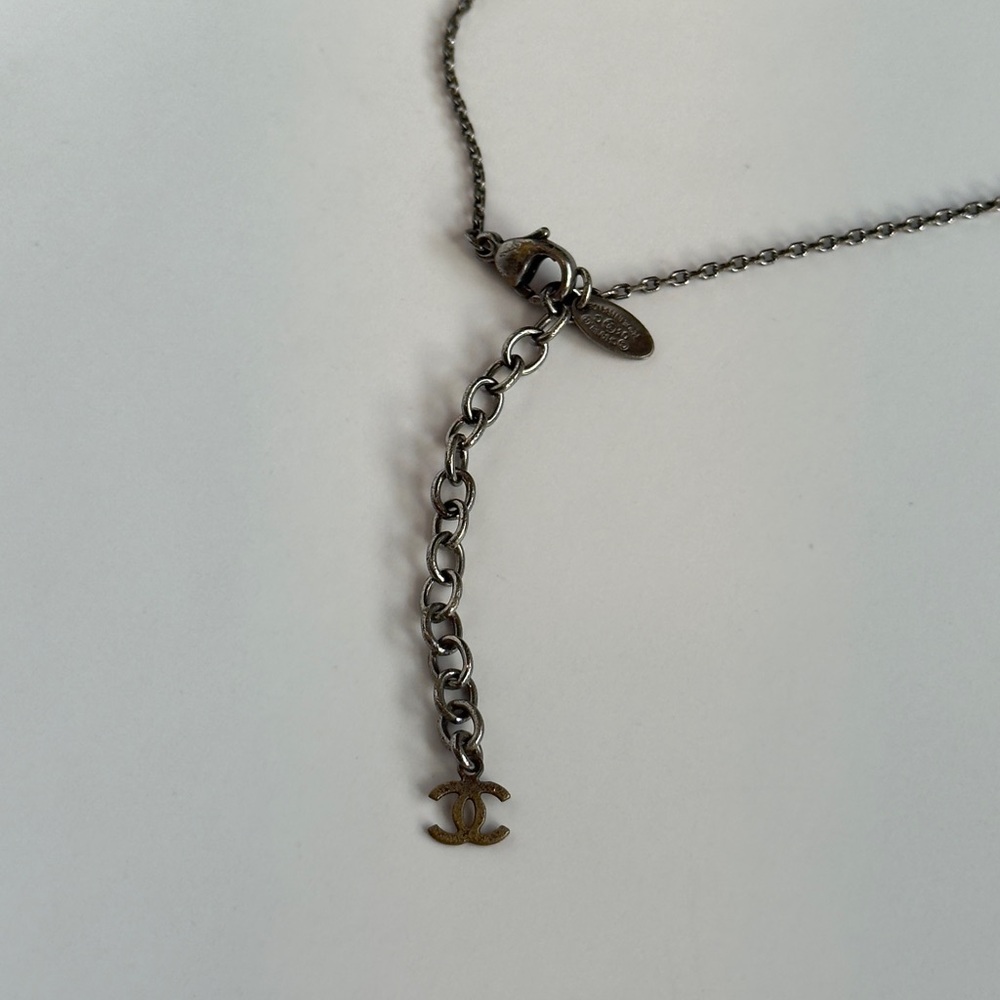 RARE 2004 Authentic Vintage Coco Chanel Star Necklace - Picture 3 of 4